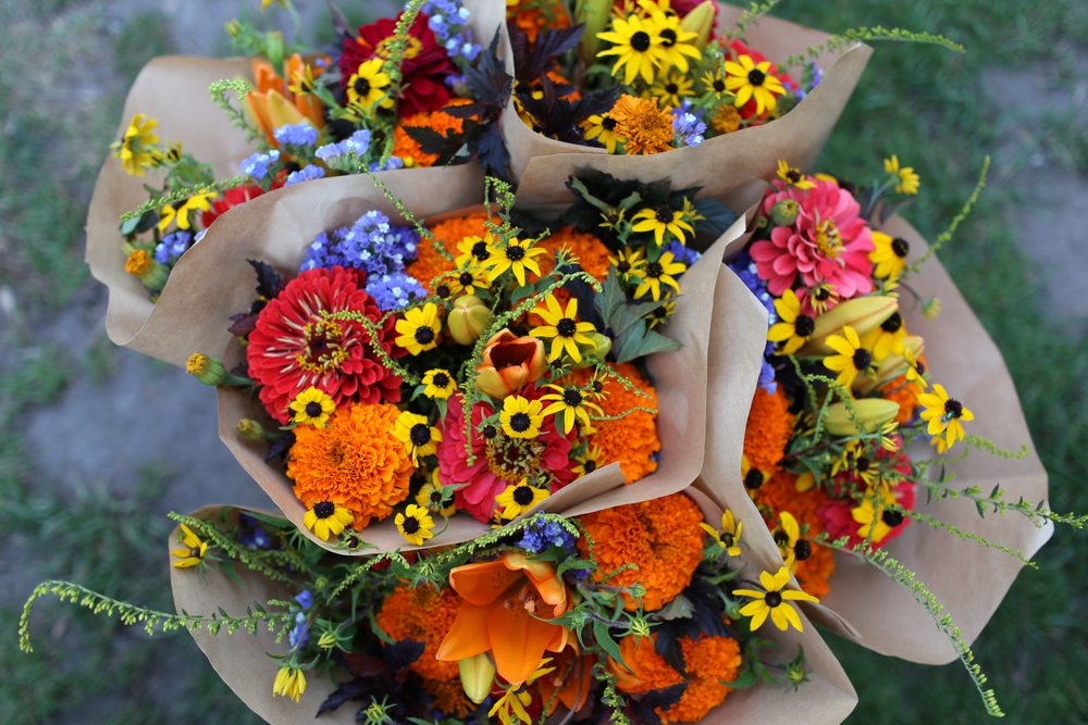 Can You Guess the Number of Flowers in This Bouquet?