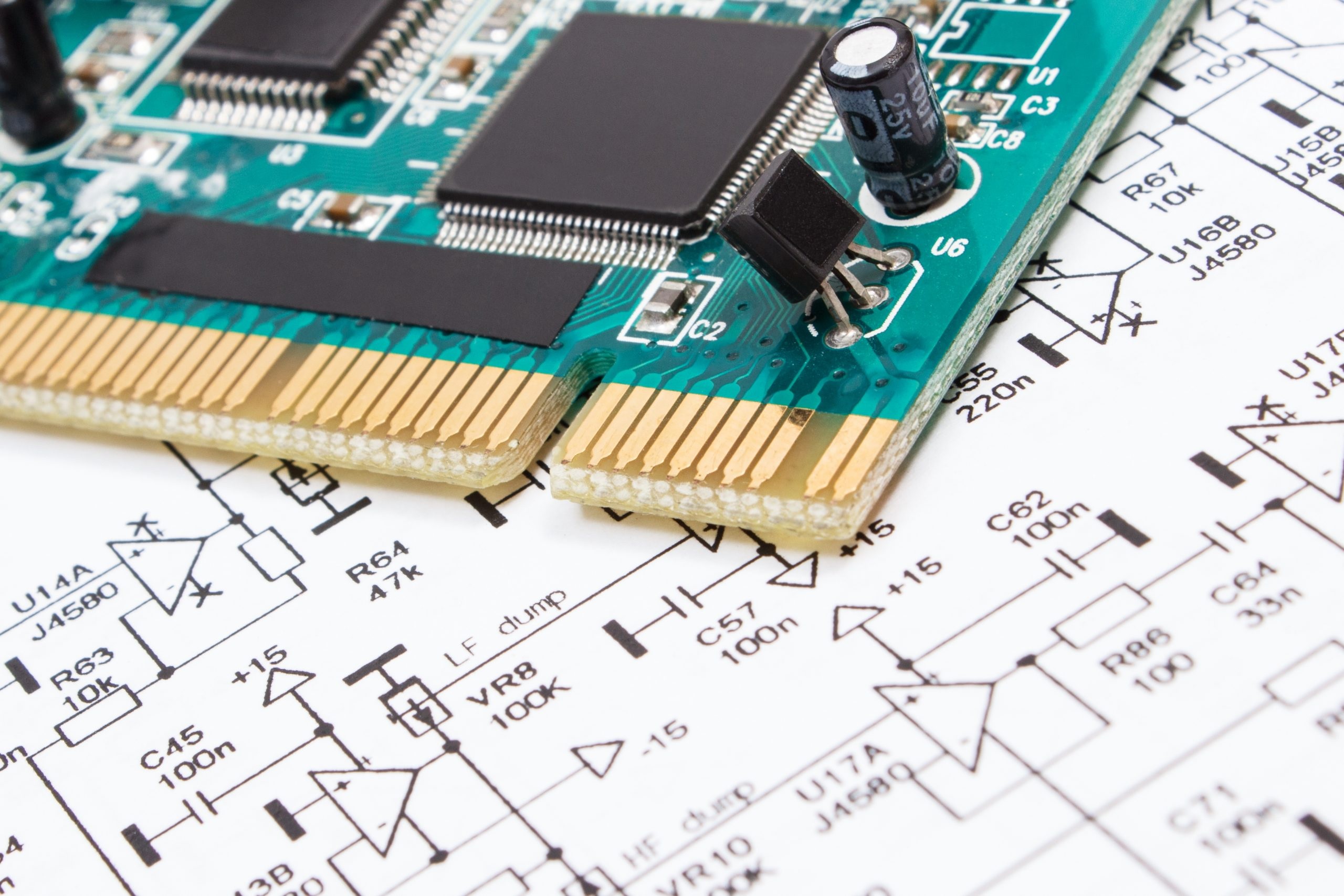 Streamlining PCB Prototyping with Simulation Software