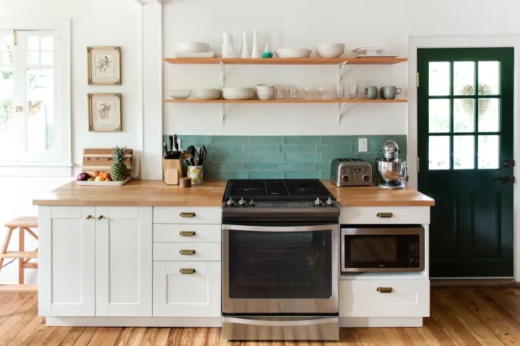 10 Things to Do If You Don’t Have a Range Hood or Vent