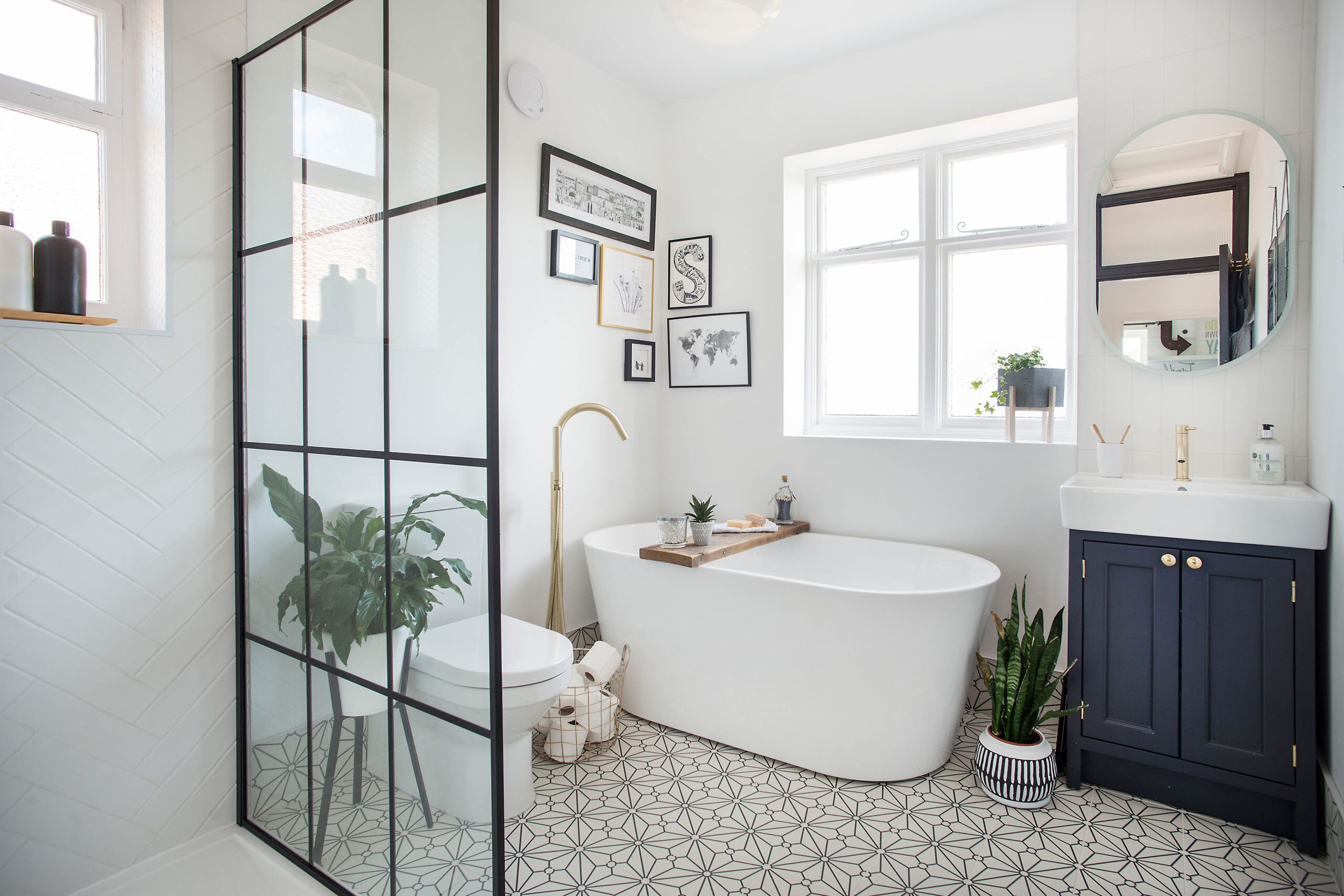 Budget-Friendly Bathroom Tile Ideas That Look Expensive